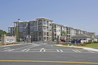 The RiverPoint Luxury Apartments in Rome, GA - Building Photo - Building Photo