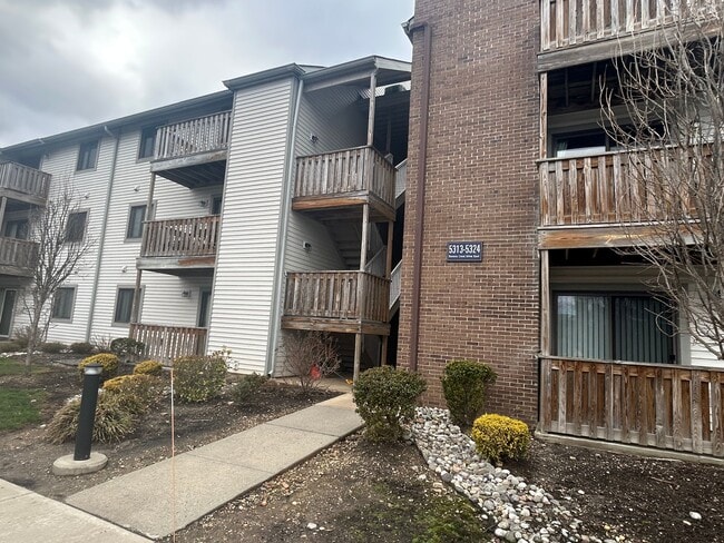 property at 5317 Ravens Crest Dr