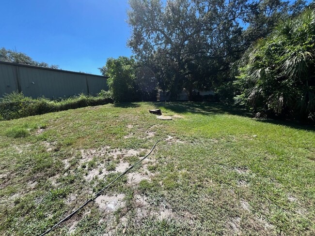 2405 E Main St in Lakeland, FL - Building Photo - Building Photo