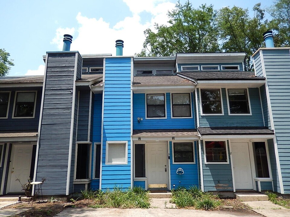 512 McKeithen St in Tallahassee, FL - Building Photo