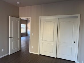 Paso de Oak in Paso Robles, CA - Building Photo - Building Photo