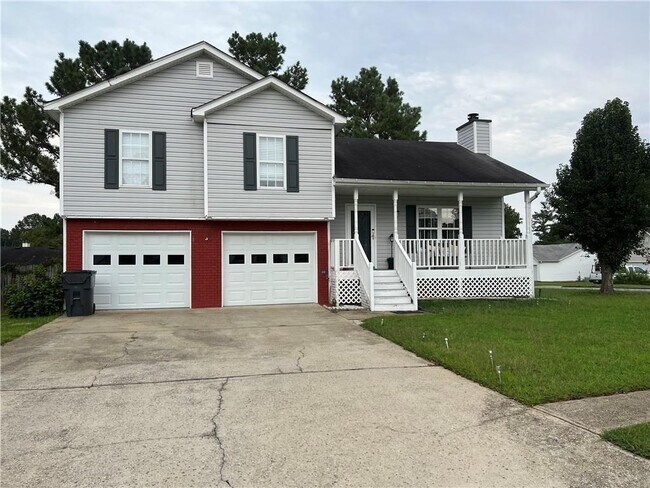 property at 2648 Morning Glory Pl NW