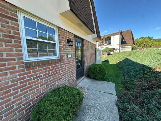 property at B8 Alpine Ct