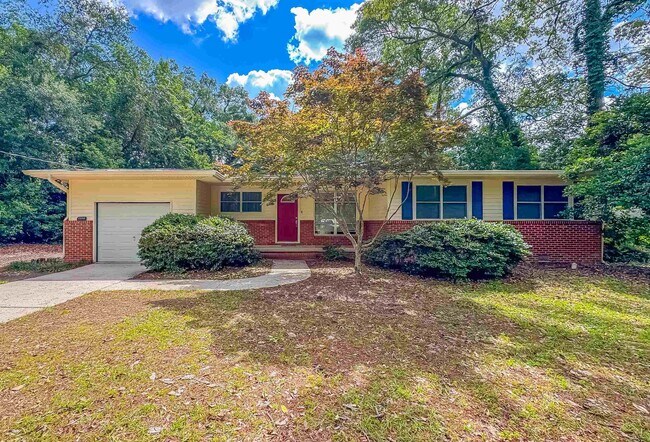 2605 Lotus Dr in Tallahassee, FL - Building Photo - Building Photo