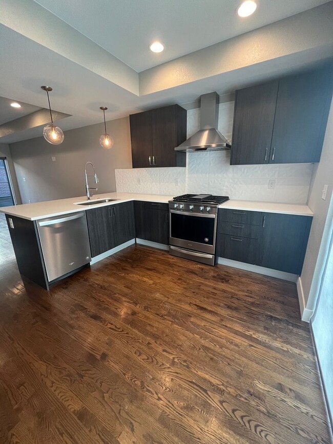 2856 Hazel Ct in Denver, CO - Building Photo - Building Photo