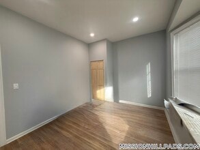 52 Townsend St in Boston, MA - Building Photo - Building Photo