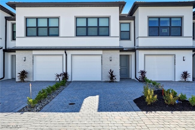 27883 Radiant Ct in Bonita Springs, FL - Building Photo - Building Photo