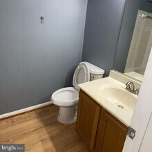 2071 Alice Ave in Oxon Hill, MD - Building Photo - Building Photo