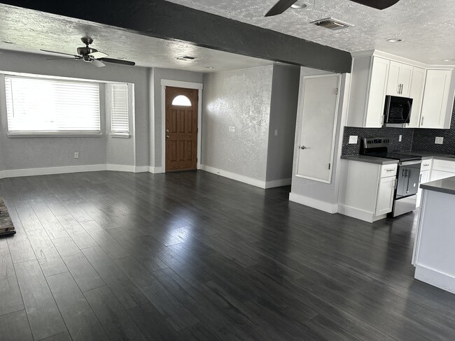 4864 Chablis Ct in Oakley, CA - Building Photo - Building Photo