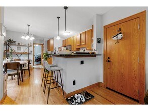 2701 Harriet Ave-Unit -202 in Minneapolis, MN - Building Photo - Building Photo