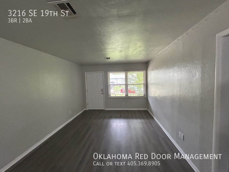 3216 SE 19th St in Del City, OK - Building Photo