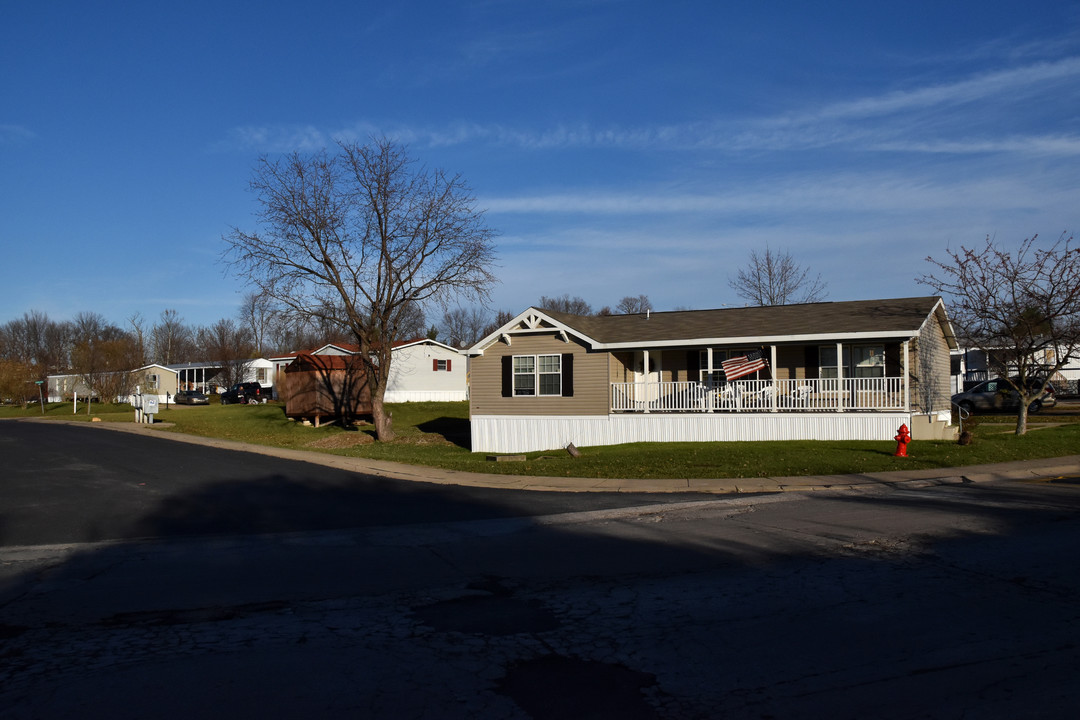 Deer Trace Pointe in Walton, KY - Building Photo