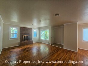 760 Lincoln St in Redding, CA - Building Photo - Building Photo