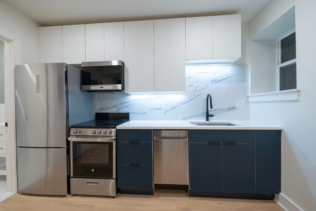 property at 232 S 46th St