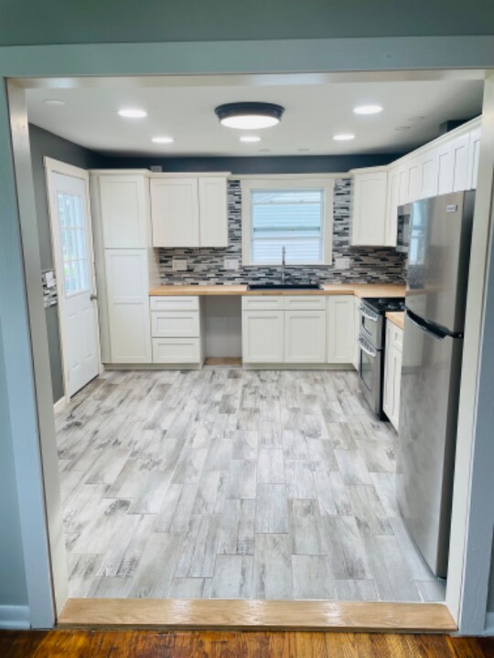7807 NY-5 in Clinton, NY - Building Photo
