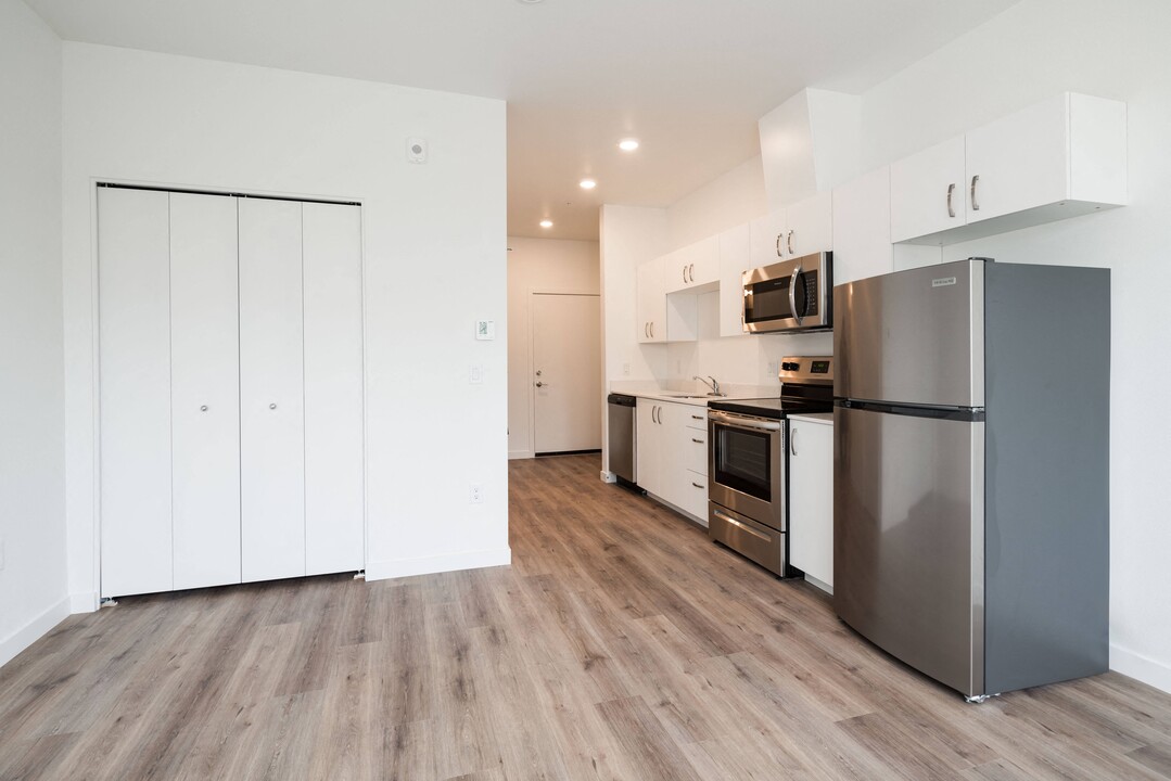 89th Ave. Apartments in Portland, OR - Foto de edificio
