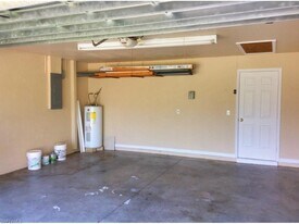 1704 SE 1st St in Cape Coral, FL - Building Photo