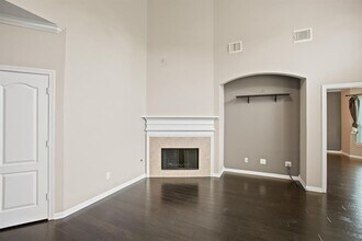 1606 Sunderland Dr in Sugar Land, TX - Building Photo - Building Photo