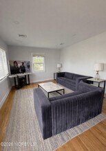 10 Cambell Ct in Deal, NJ - Building Photo - Building Photo