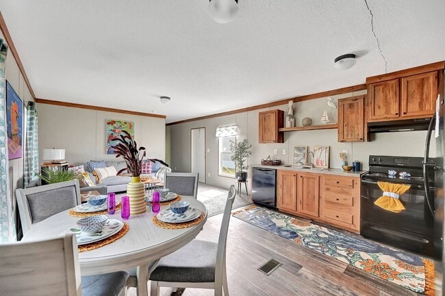 property at 376 W Buell Dr