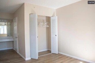 2600 S University Dr, Unit 314 in Davie, FL - Foto de edificio - Building Photo