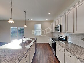 3740 Ctr Cv Ln in Apopka, FL - Building Photo - Building Photo