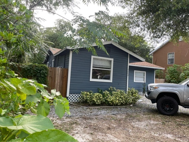 1745 N Orange St in Mount Dora, FL - Building Photo - Building Photo