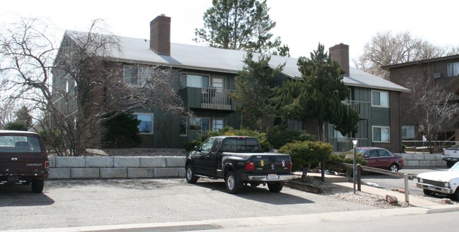 Spring Park Apartments in Fort Collins, CO - Building Photo - Building Photo