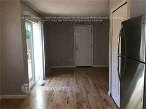 17334 E Wagontrail Pkwy in Aurora, CO - Foto de edificio - Building Photo