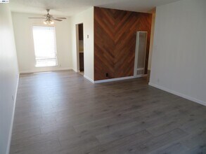 1731 Ellis St in Concord, CA - Building Photo - Building Photo