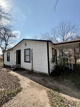 550 Lincolnshire Dr in San Antonio, TX - Building Photo - Building Photo