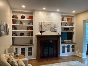 593 Laurel Ave in St. Paul, MN - Building Photo - Building Photo