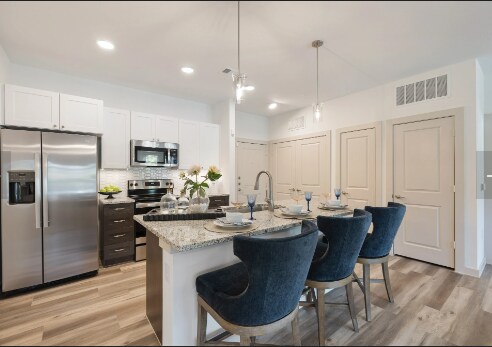 398 Grand Vlg Blvd in Conroe, TX - Building Photo