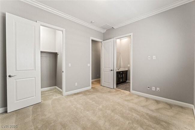 property at 7291 Ellington Park St