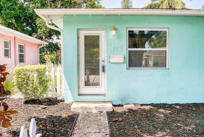 714 8th Ave N in Lake Worth Beach, FL - Building Photo - Building Photo