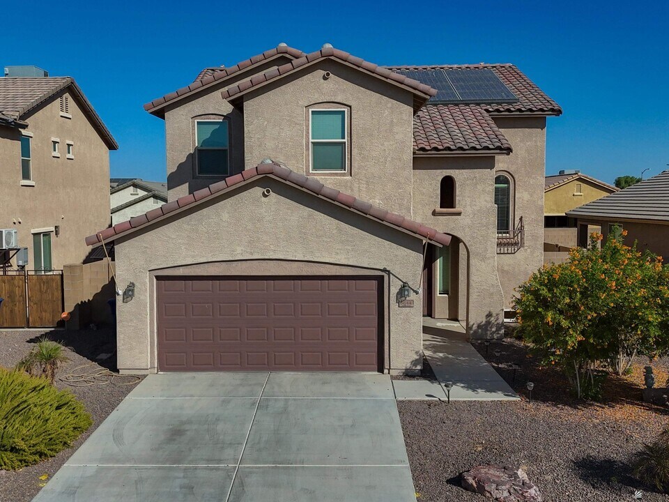 6644 E 35th Pl in Yuma, AZ - Foto de edificio