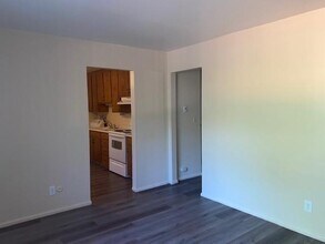 305 Columbia Rd in Colorado Springs, CO - Building Photo - Building Photo