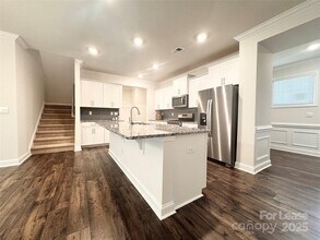 4227 Steel Wy in Lake Norman of Catawba, NC - Foto de edificio - Building Photo