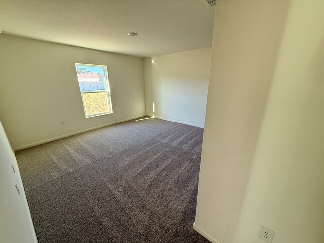 2456 NW 22nd Ct in Ocala, FL - Building Photo - Building Photo