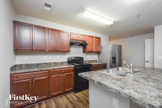 2044 Reavis Blf NE in Conyers, GA - Building Photo - Building Photo