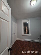 52 William St in Yonkers, NY - Foto de edificio - Building Photo