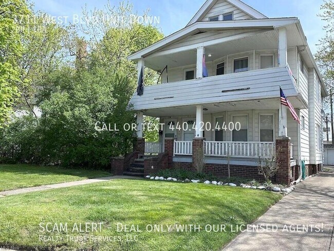 3711 West Blvd-Unit -Down in Cleveland, OH - Foto de edificio - Building Photo