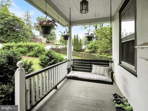 3 Bells Mill Rd in Erdenheim, PA - Building Photo - Building Photo