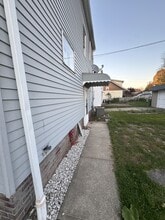 11104 Lincoln Ave in Garfield Heights, OH - Building Photo - Building Photo