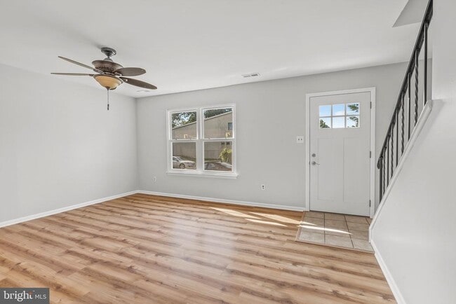 341 Clarkson St in Burlington, NJ - Building Photo - Building Photo