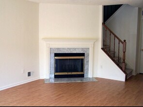 40 Walnut St in Jersey City, NJ - Building Photo - Building Photo