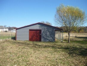 5100 Tanglewood Dr in Burleson, TX - Building Photo - Building Photo