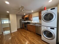 215 Cedar St, Unit 2R in Somerville, MA - Building Photo - Building Photo