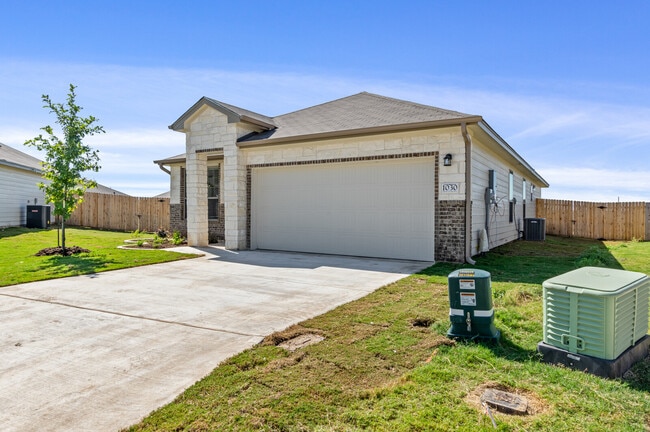 1204 Grand Oak Trail in Temple, TX - Building Photo - Building Photo
