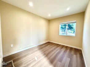 8213 Oswego St in Los Angeles, CA - Building Photo - Building Photo
